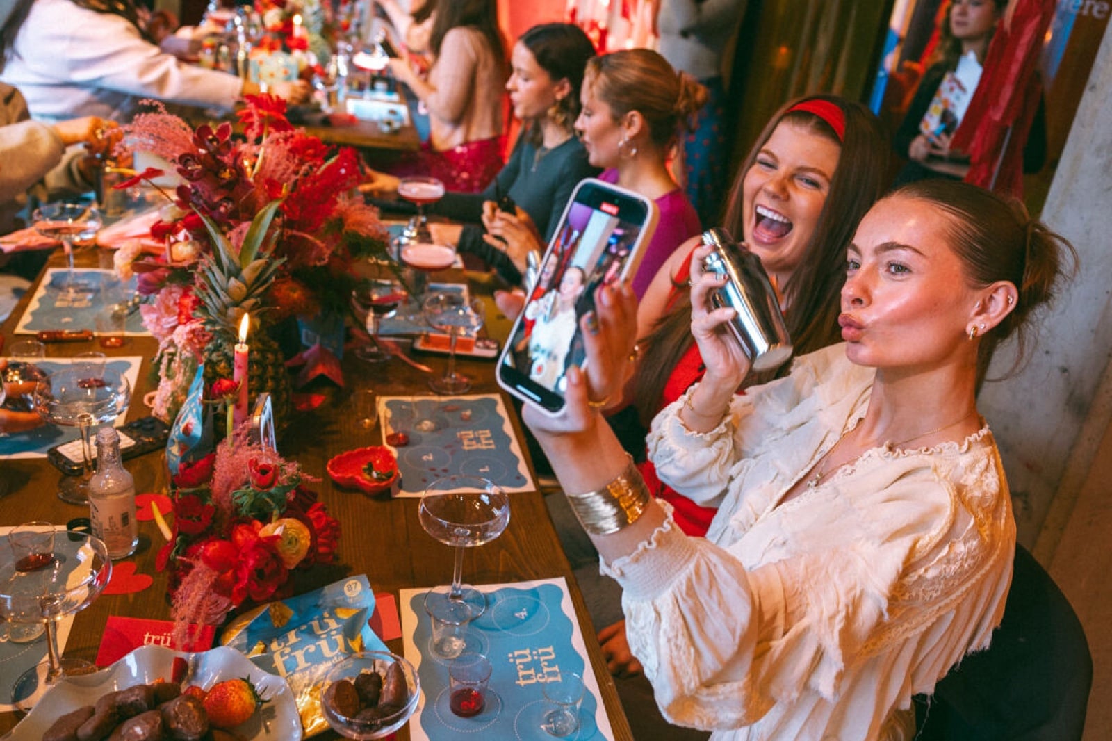 Guests at the Trü Frü Galentines dinner table