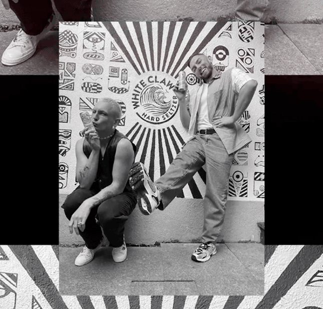 Wave of Summer photo moment